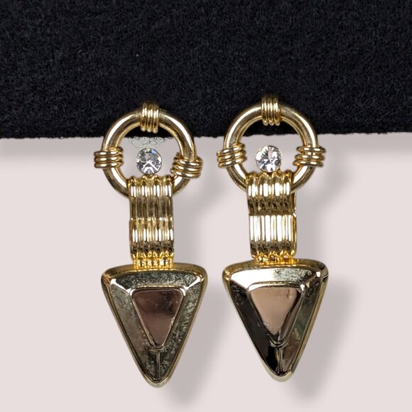 V. Metal Geometric Cut Out Earrings - Picture 2 of 5